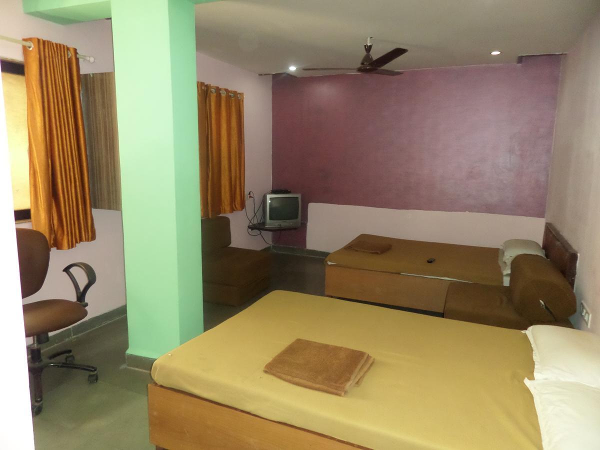 Ashtavinayak Residency Hotel Pune Luaran gambar